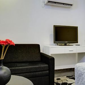 Geula Suites